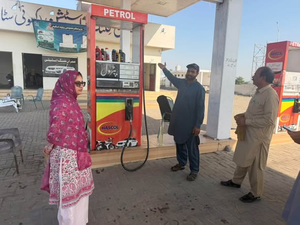 پسرور: پٹرول پمپس پر کم پیمائش کے خلاف کارروائی، جرمانے عائد