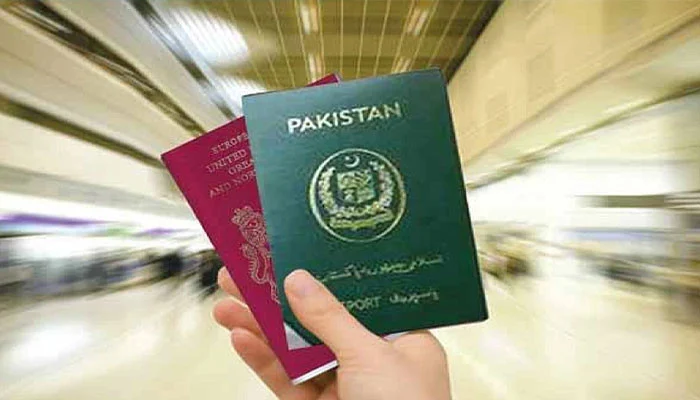 وفاقی حکومت نے سرکاری ملازمین سے غیر ملکی شہریت کی تفصیلات طلب کر لیں