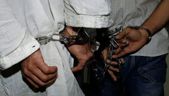 کراچی: ہنڈی حوالہ نیٹ ورکس کیخلاف کریک ڈاؤن، 2 ملزمان گرفتار