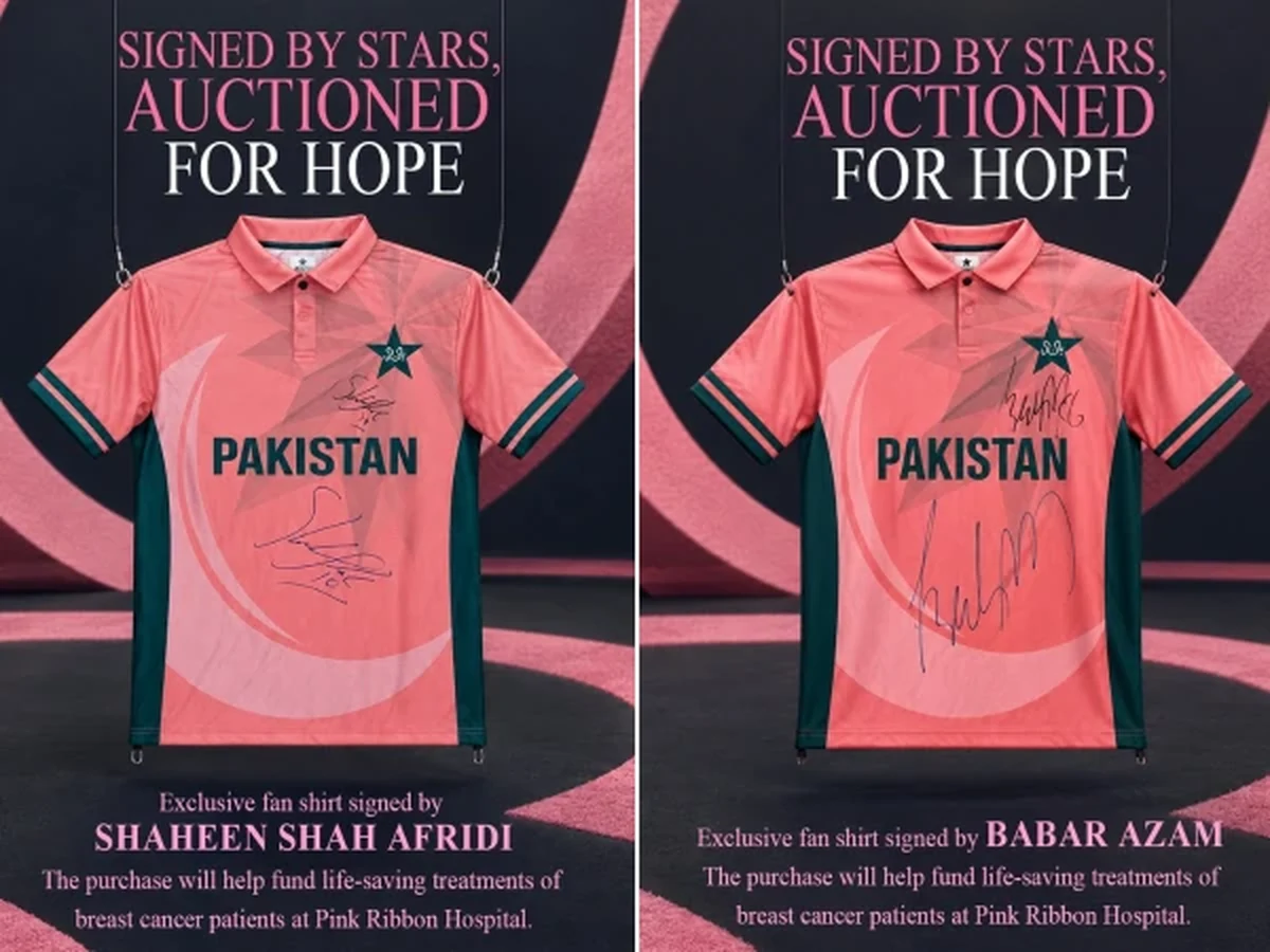 خواتین میں چھاتی کینسر کی آگاہی؛ بابراعظم اور شاہین کی دستخط شدہ پِنک شرٹس نیلامی کیلیے پیش