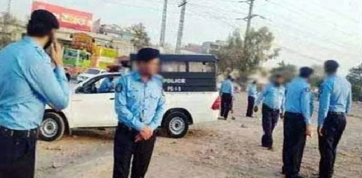 اسلام آباد پولیس پر فائرنگ کے دوران 2 زیرِ حراست ملزمان اپنے ہی ساتھیوں کی گولیاں لگنے سے ہلاک