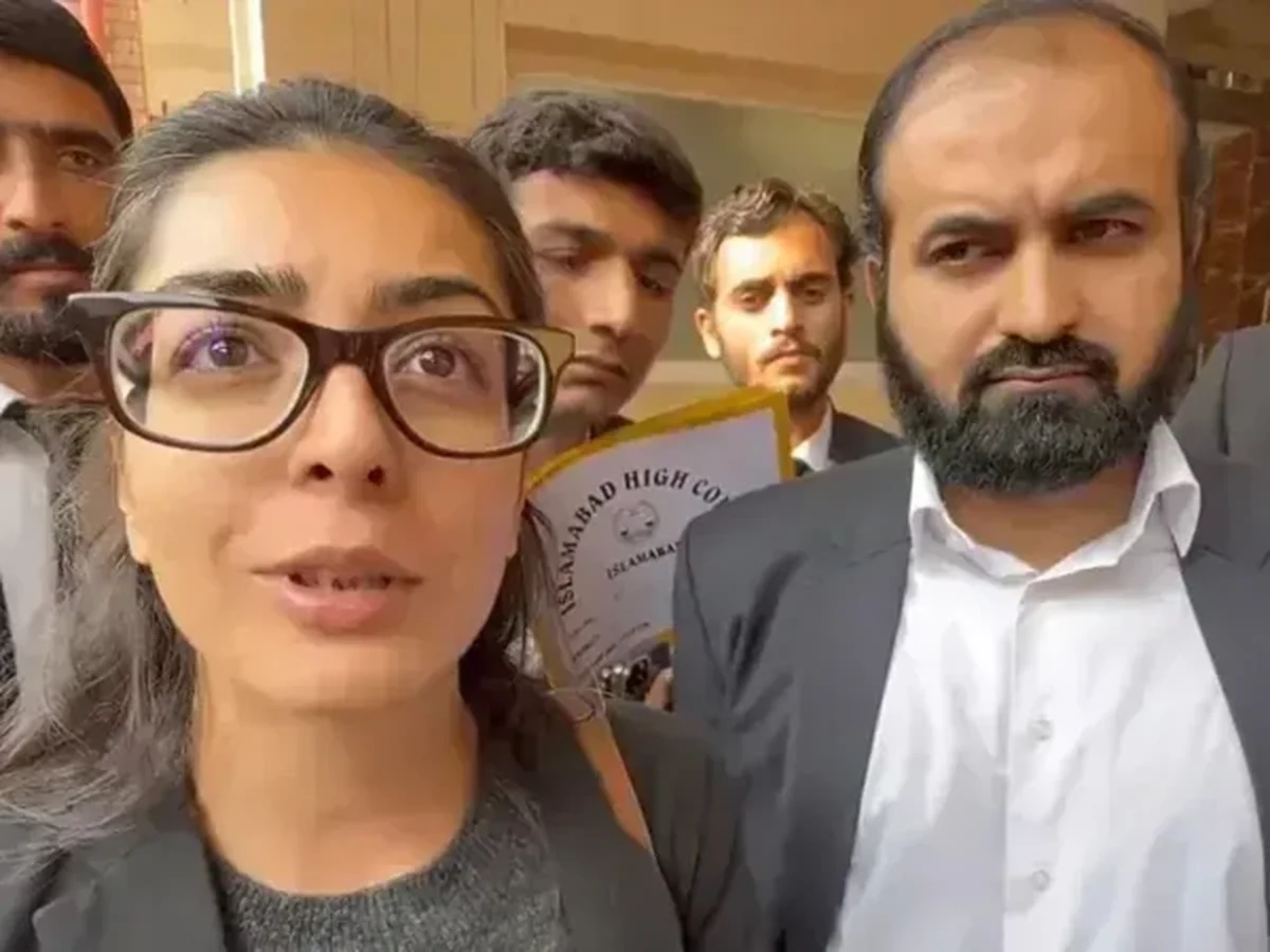 ایمان مزاری اور ہادی علی کی اسلام آباد ہائیکورٹ کے حکمنامے کیخلاف اپیل