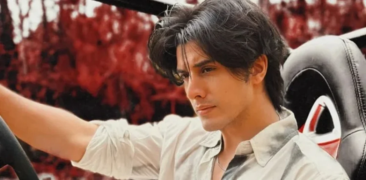 Singer and actor Daniyal Zafar has announced a break from showbiz